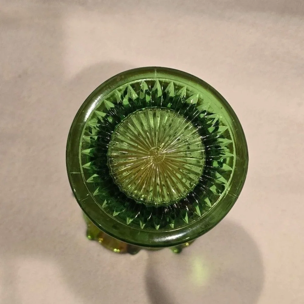 Vintage‎ Northwood Green Tree Trunk Carnival Glass Vase Fluted Ruffled Rim 8